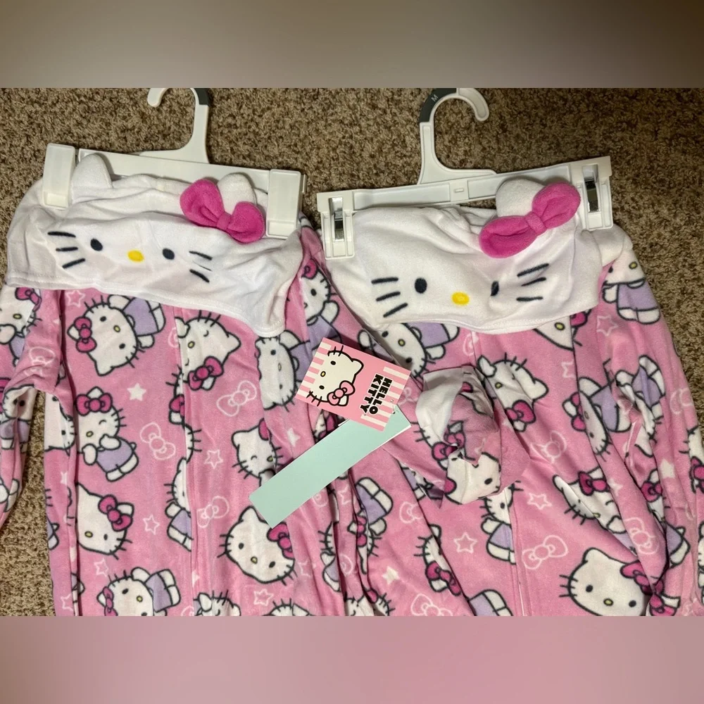 Hello Kitty Pink Fleece Allover Character Onesie Lot of 2 Girls Size 8 NWT